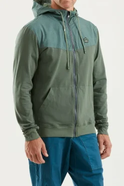 Manga Larga Y Forro Polar.-E9 Vu